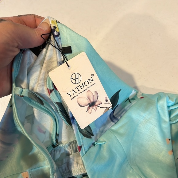 🪷Tiffany blue spaghetti strap dress. Large. NWT 🪬 - Picture 6 of 9
